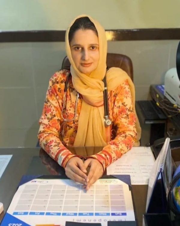 Dr. Afia Munir, Gastroenterologist & Hepatologist at Lahore Endoscopy Center