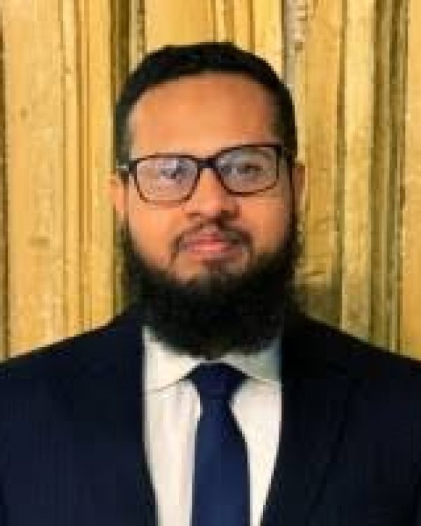 Dr. Ammar Arshad, Consultant Physician, Gastroenterologist & Endoscopist at Lahore Endoscopy Center